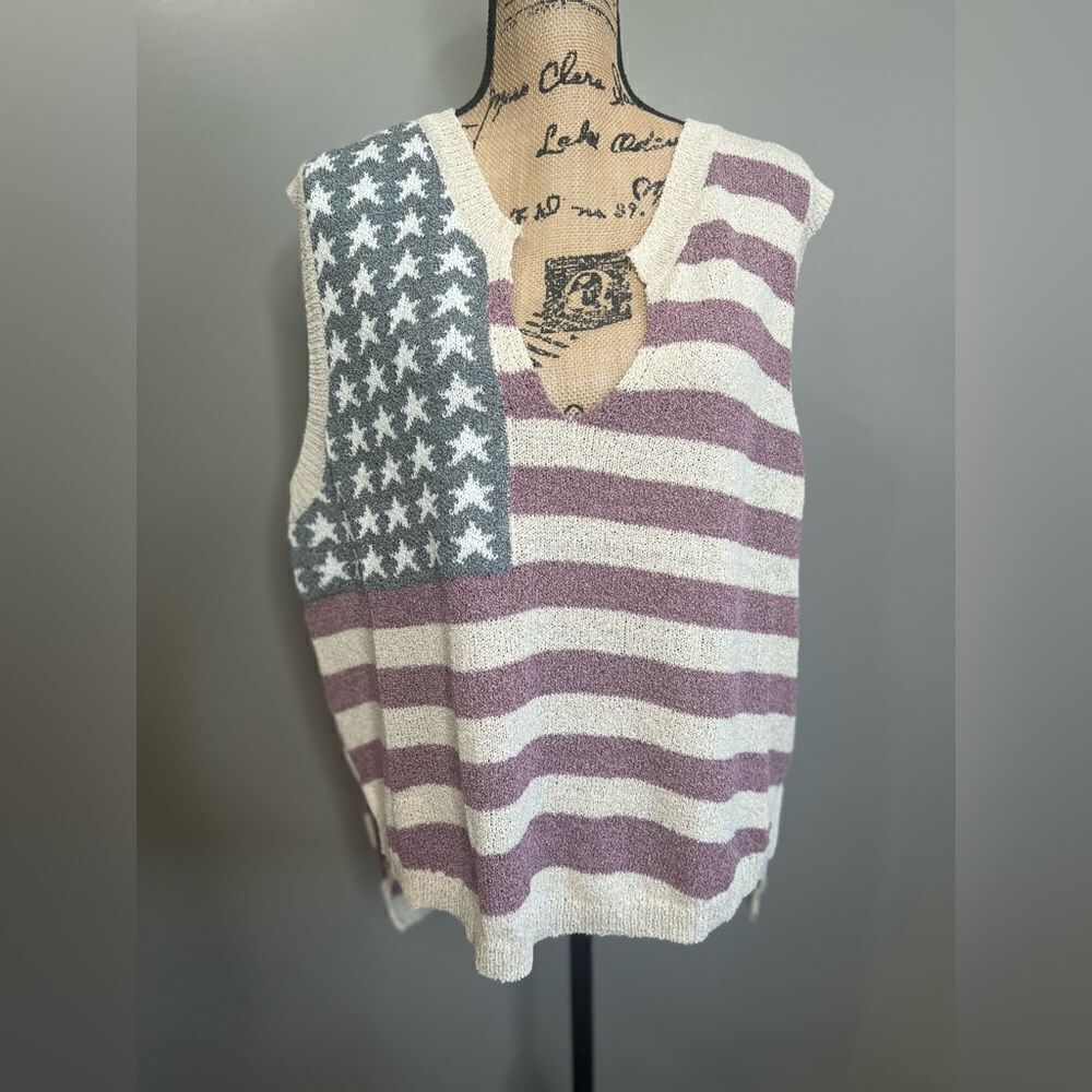POL high low open knit sleeveless sweater V neck oversized patriotic beach vacay